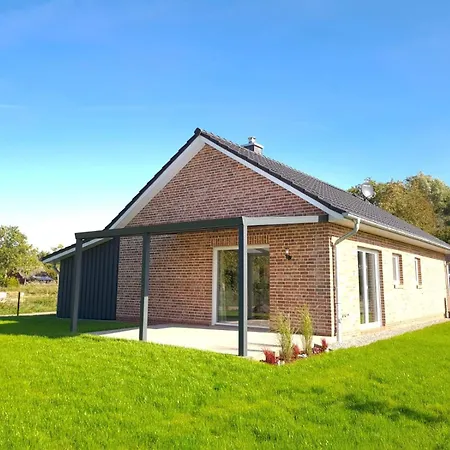 Haus Kuestenbrise - Urlaub Mit Hund An Der Kueste Mit Eigenen Garten, Sauna Und Gemuetlichen Kaminfeuer Feriehus *