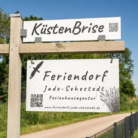 Haus Kuestenbrise - Urlaub Mit Hund An Der Kueste Mit Eigenen Garten, Sauna Und Gemuetlichen Kaminfeuer
